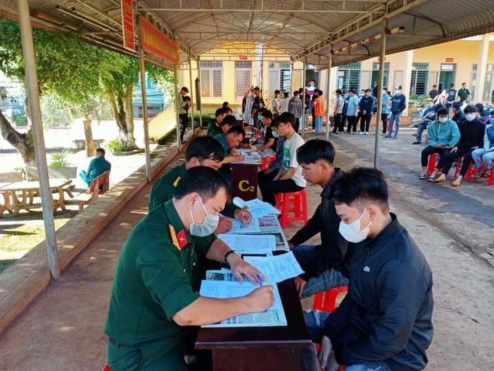 Huyện Ea H’Leo làm tốt công tác chuẩn bị, động viên thanh niên lên đường nhập ngũ năm 2024